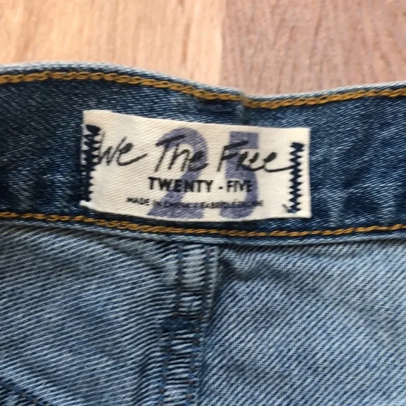 Free People Jeans Shorts 25 NWT - Picture 6 of 12